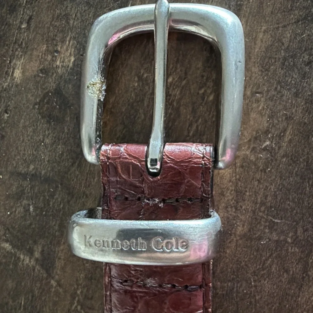 Vintage Kennth Cole crocodile Look Leather Belt‎ Sz 40 ES001